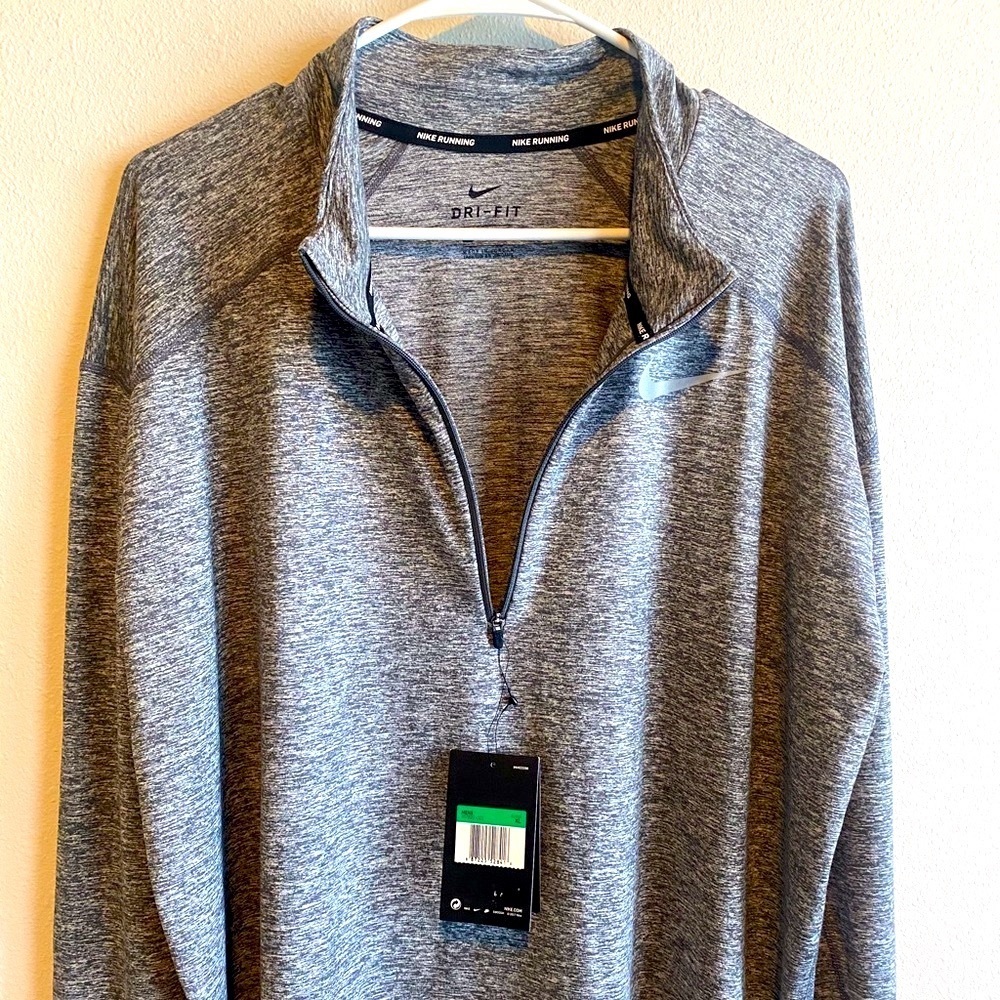 NIKE Men’s Dry Fit 1/2 Zip Running Pullover